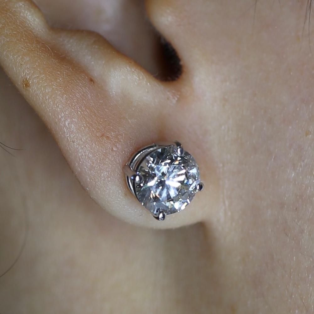 Tiff 2 Carat Diamond Studs white Gold Lab Grown Diamonds